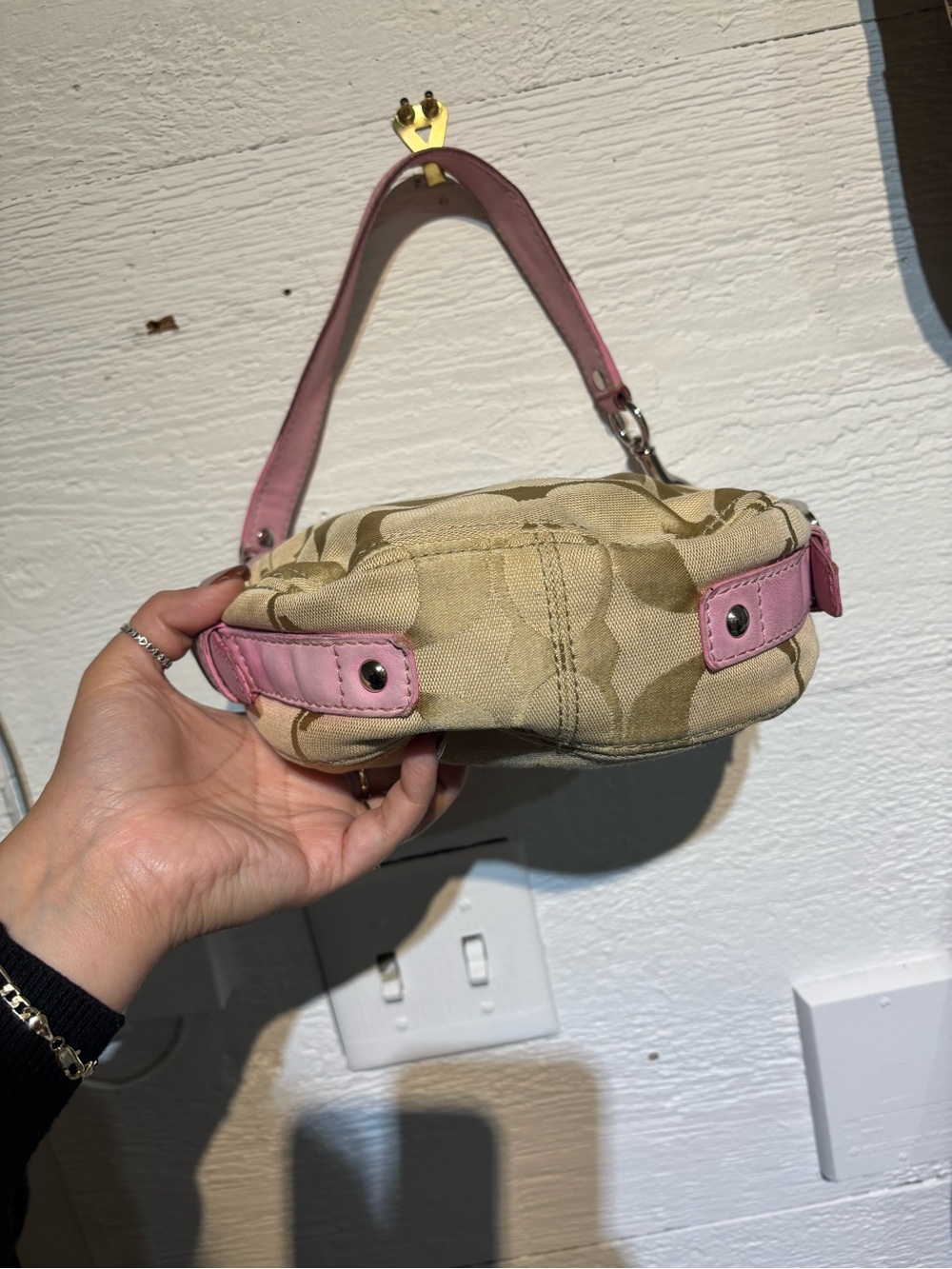 Pink Coach Mini Zoe - Picture 6 of 8